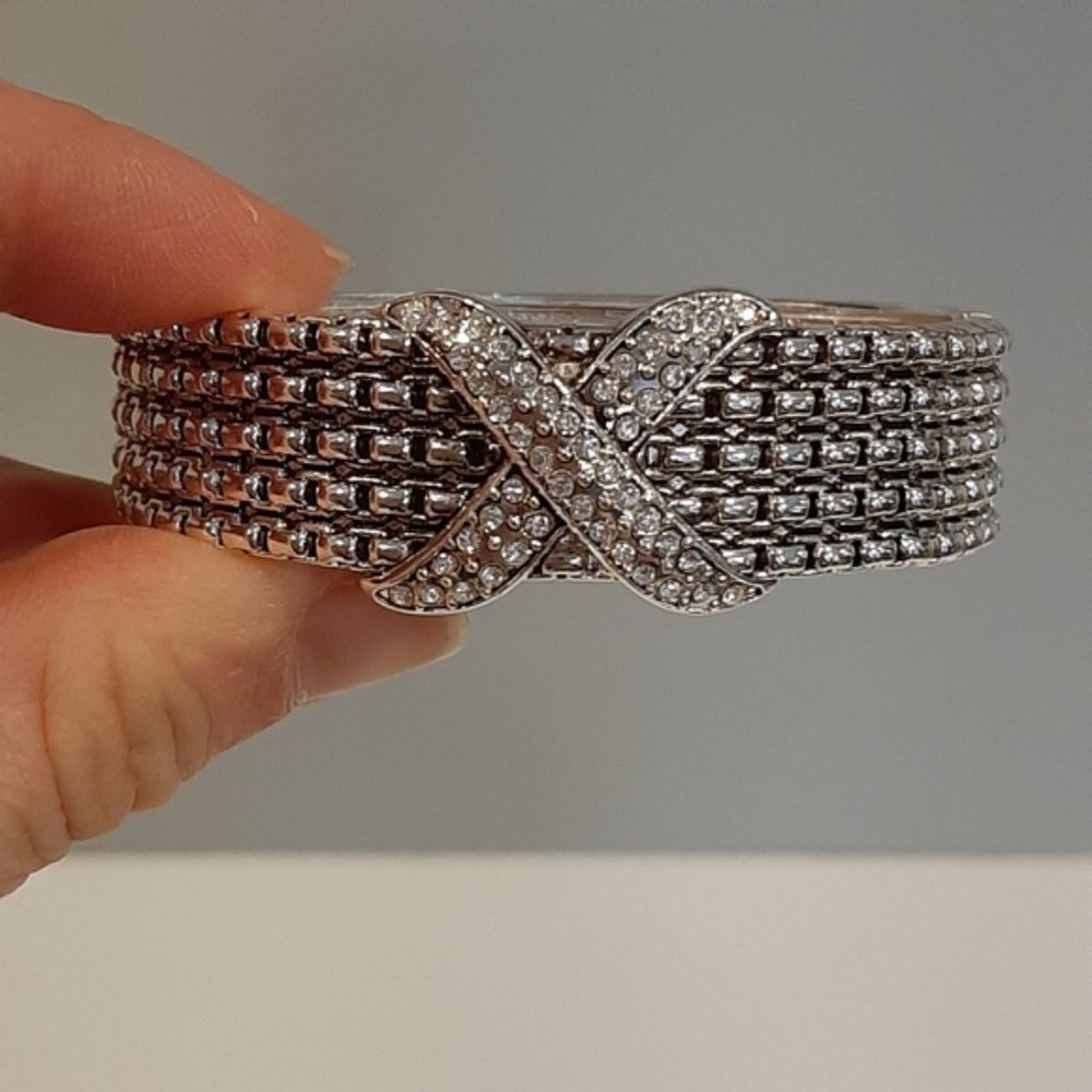 3Pc Rhinestone Accessories Set Silver Hinge Bangle Ring Mini Photo Frame - Picture 3 of 13